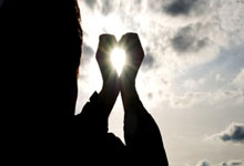 欧预赛：法国队惊险逆转击败对手，晋级前景大好